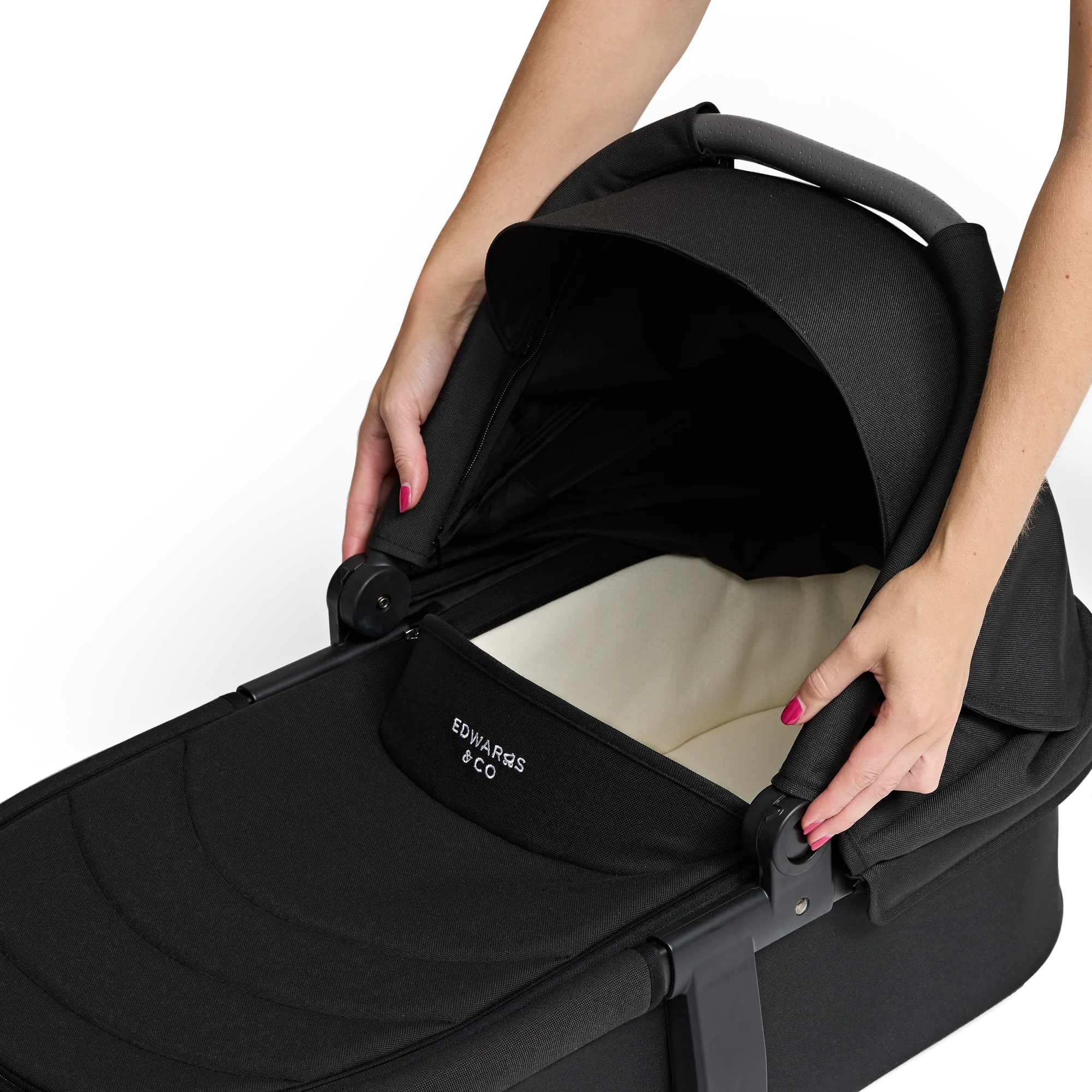 Carry Cot 2 - Image 6